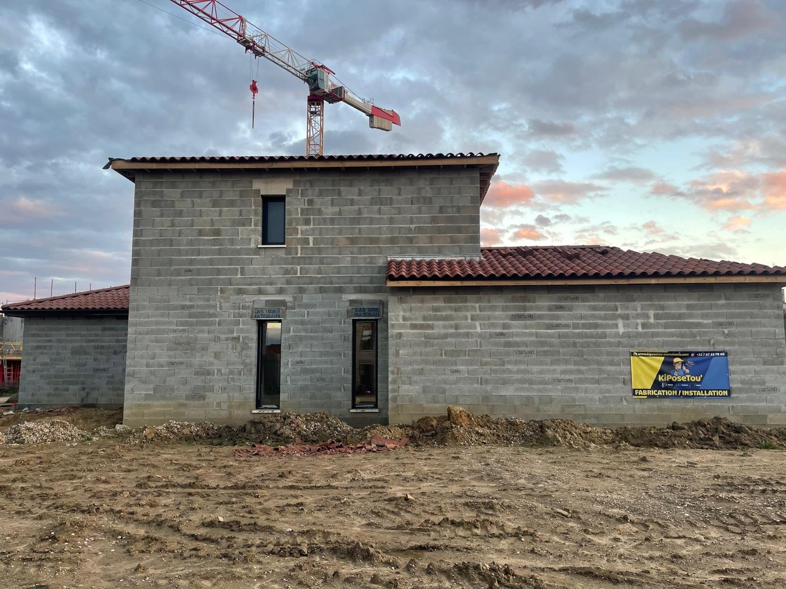 Fenêtres en aluminium et PVC sur villa neuve