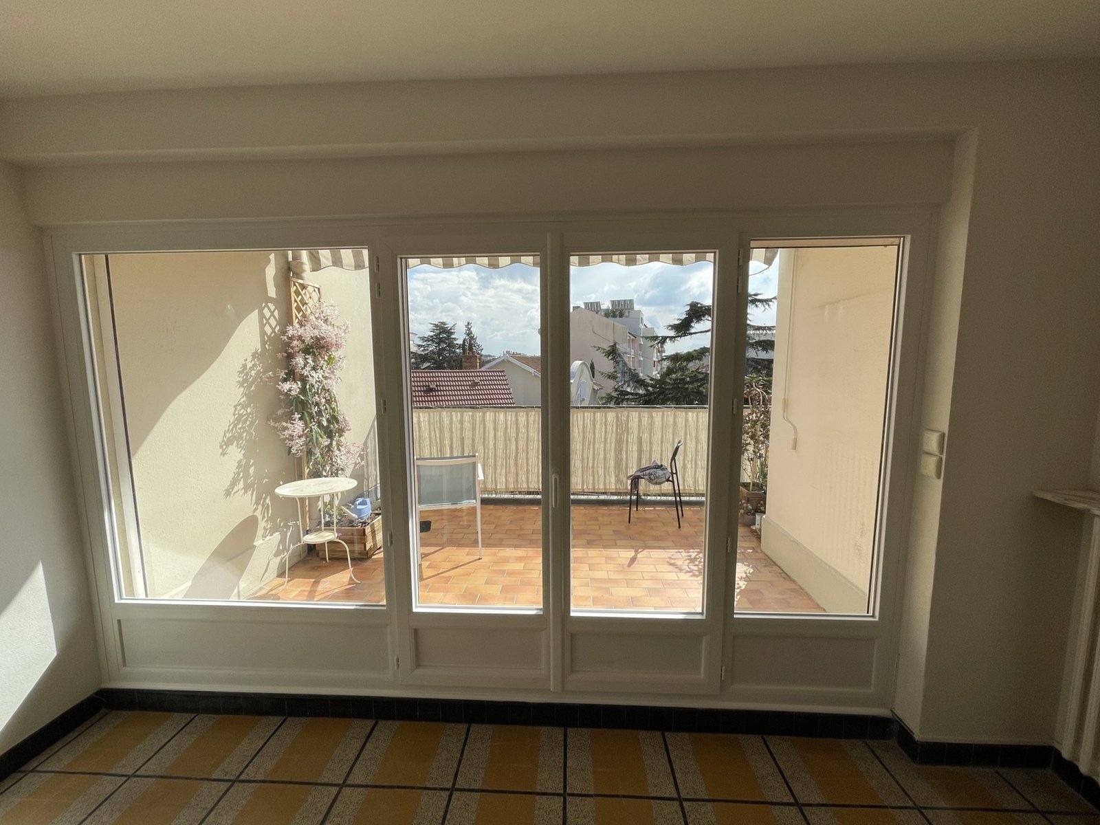Baie vitrée en PVC